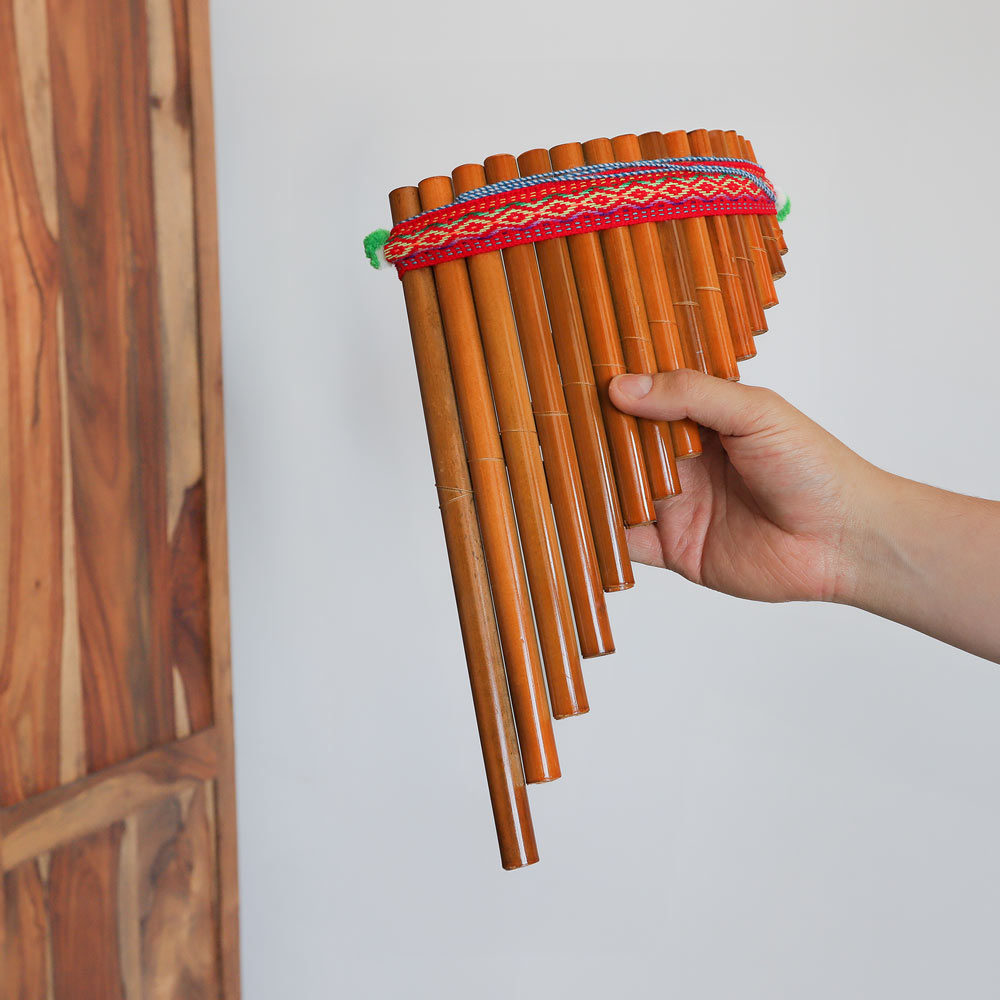 large zanka siku style pan pipes 15 note in hand