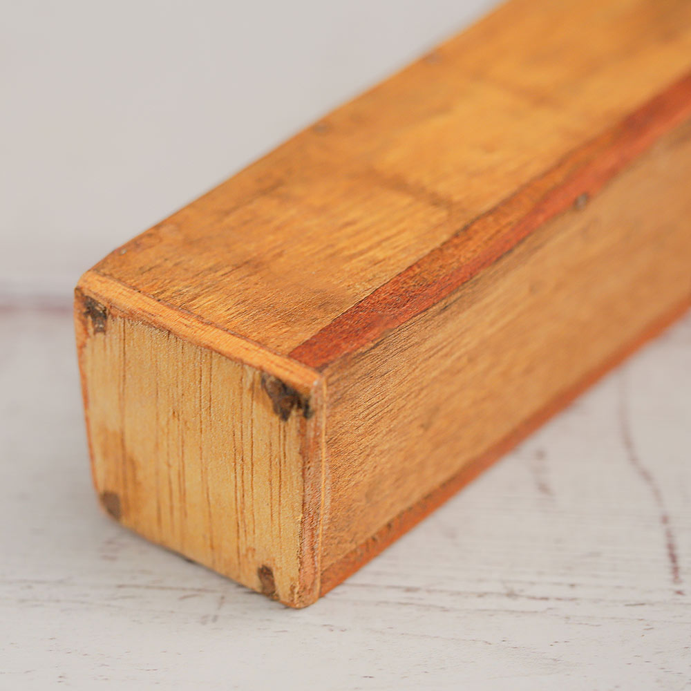 bottom of jati rainstick