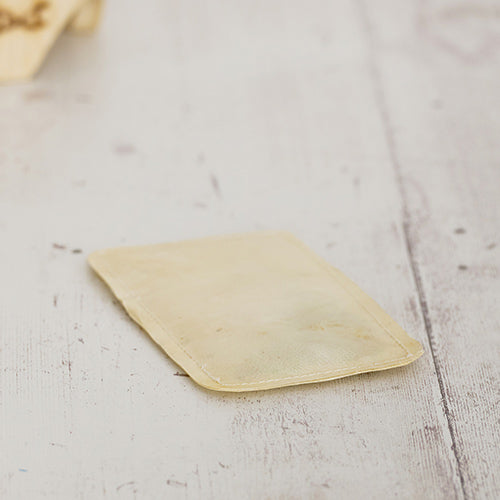 Medium pad percussion shaker