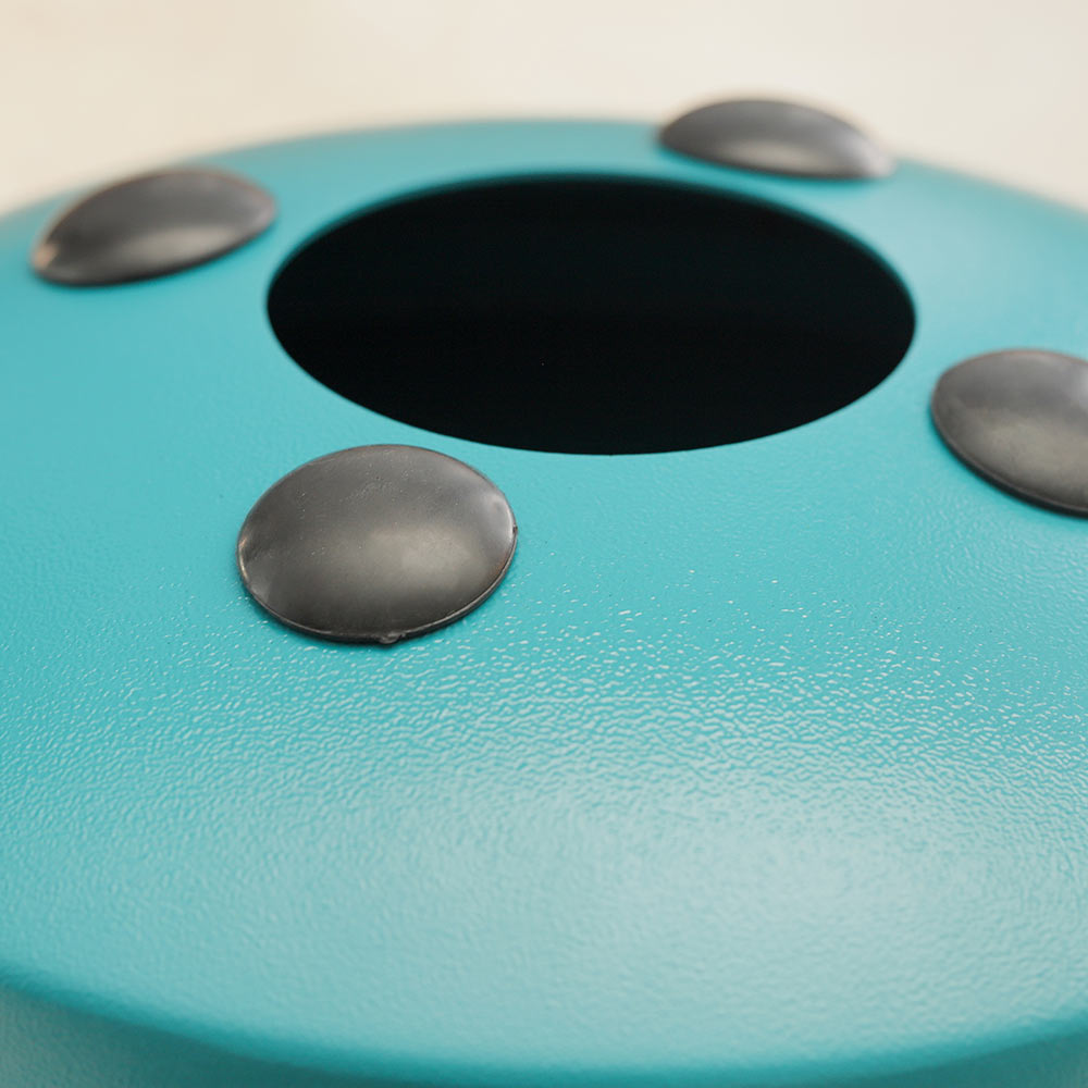 feet at the bottom of nataraj tongue drum